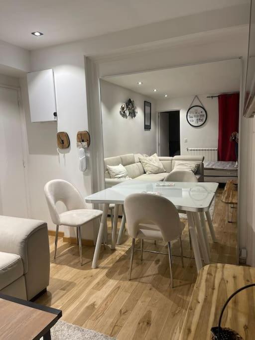 Appartement Convivial Pour Sejourner Le Kremlin-Bicêtre Exteriör bild